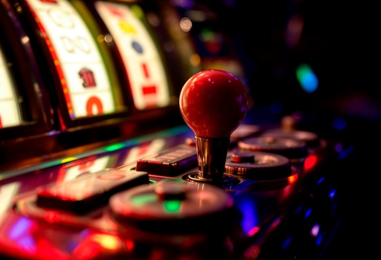 Dashboard akun 23naga di mobile menampilkan saldo, riwayat transaksi, dan opsi deposit